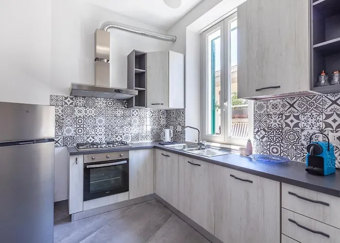 Ponte Milvio 3 Bedroom Appartement